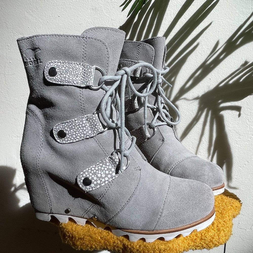 SOREL JOAN OF ARTIC WEDGE SUEDE BOOTS